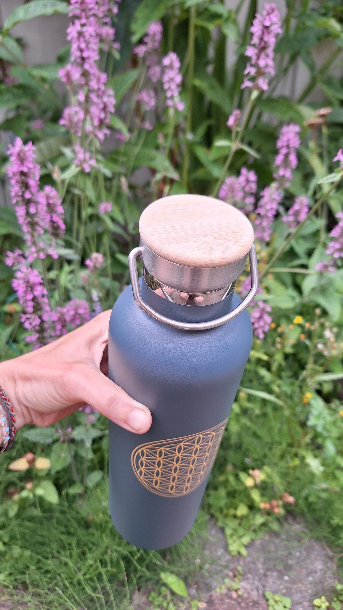 Bodhi Thermosfles "Flower of Life" Antraciet 1000 ml - Bodynova