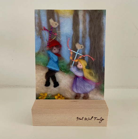 Ansichtkaart Lente / Zomer – Pasen broodjes haantjes – Het Wol Feetje