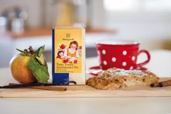 Tante Trudi's Apfelstrudel Thee - SonnentoR
