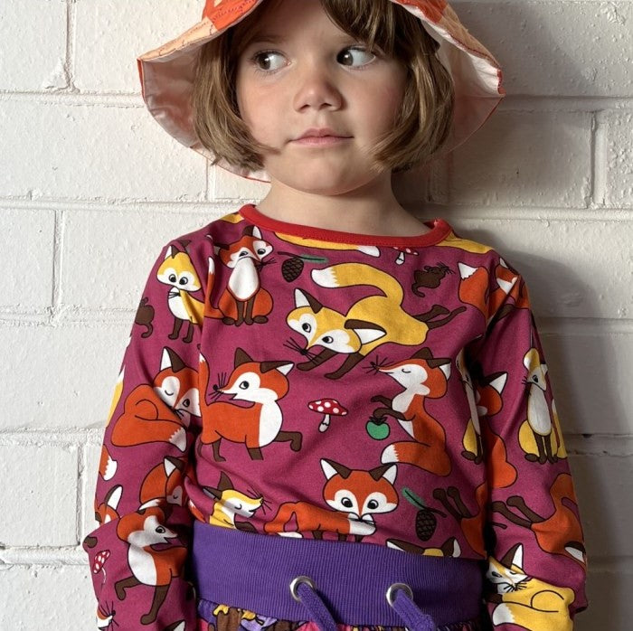 Longsleeve with Foxes Carmine - Småfolk