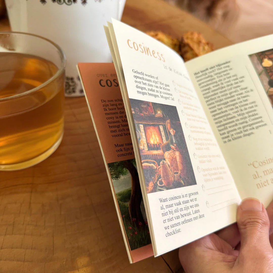 Mini magazine #1 Cosy Leven - Illustrator under a Blankie