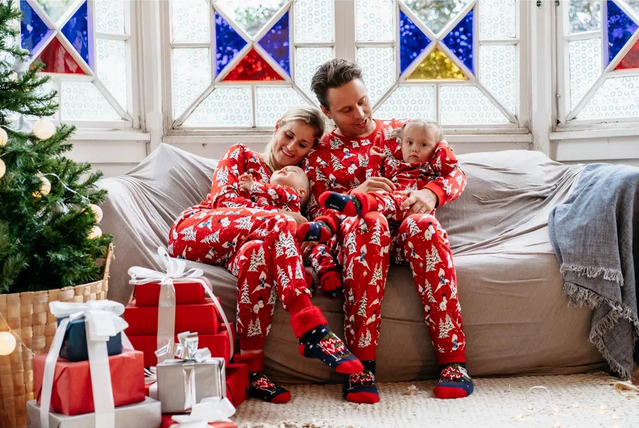 Winter Night Pyjamas Men's dark red – Moomin