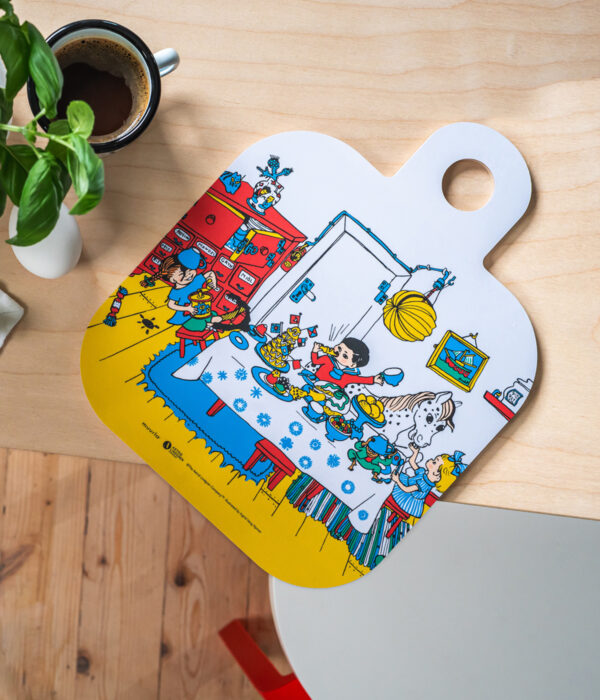 Pippi Langkous Chop & Serve Board Villa Villekulla 25 x 32cm – Muurla