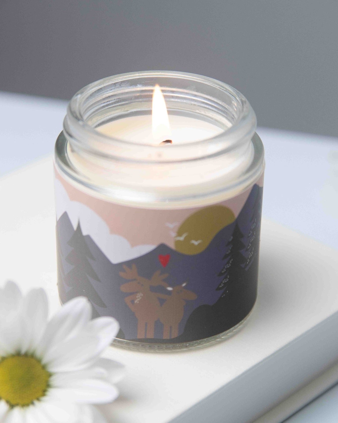 Scented Candle "Moose in Love" 90g – Pluto produkter