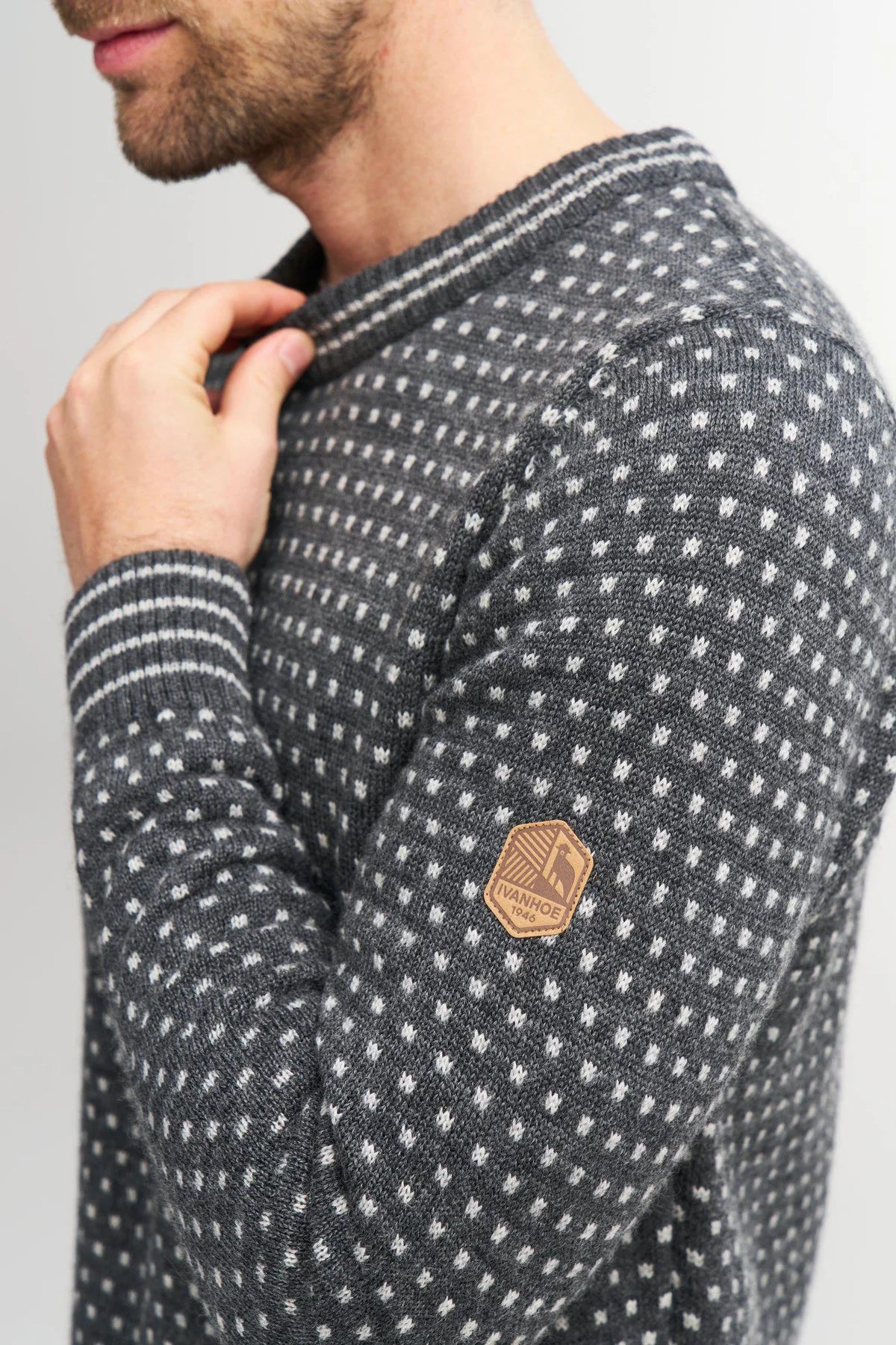 Trui Sverre Crewneck Off White - Ivanhoe of Sweden