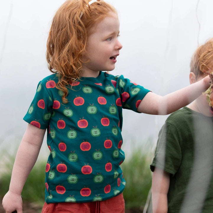 T-shirt Apple Picking - Little Green Radicals