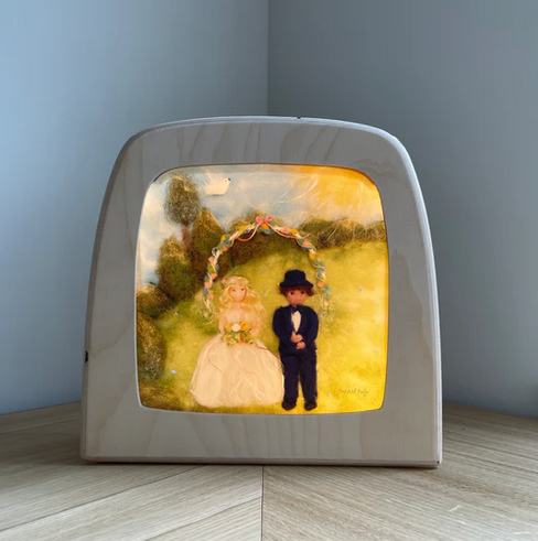 Toverplaat F12. Pinksterbruidje – Het Wol Feetje