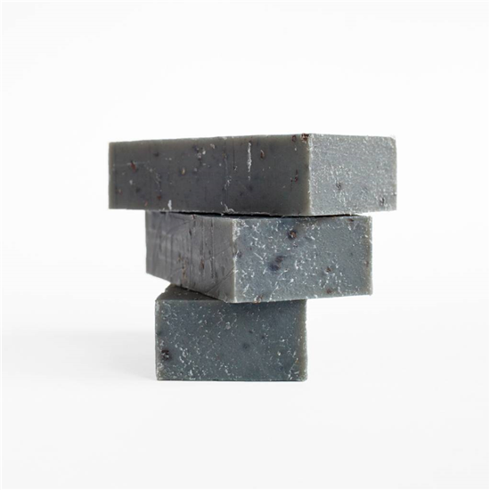 Seizoenszeep Winter - Zuiverende houtskool & Jeneverbes – Werfzeep