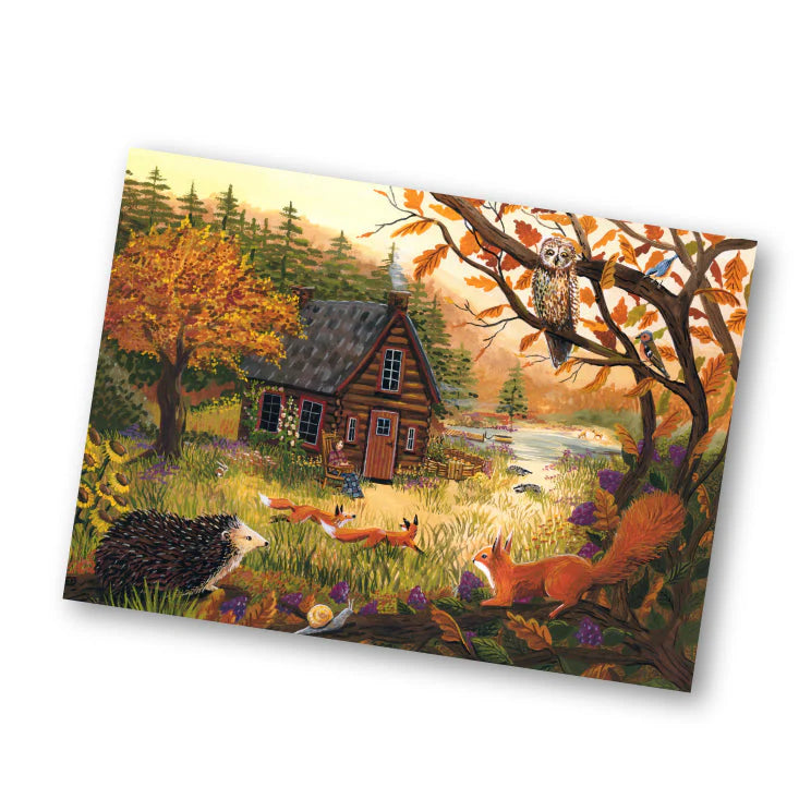 Illustratiekaart Cosy moment waar een vrouw buiten op een stoel voor het boshuisje geniet van de bosdieren en natuur