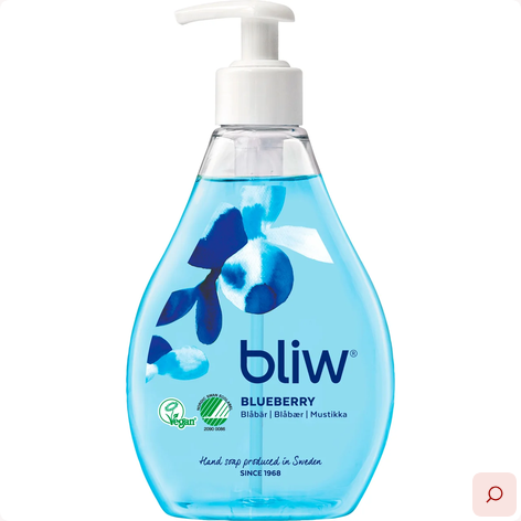 Bliw Blåbär Blueberry is een milde zeep met frisse geur van bosbessen met uitstekende hydraterende eigenschappen, gemaakt in Zweden en Nordic Swan-milieukeurmerk