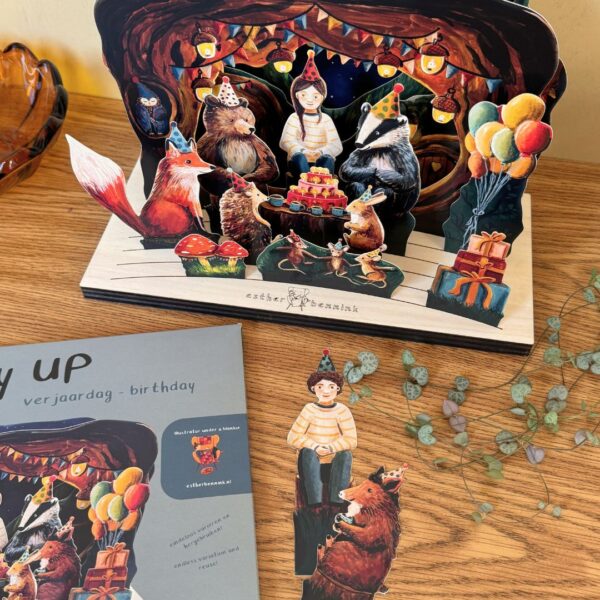 Cosy Up Verjaardag / Birthday - Illustrator under a blankie