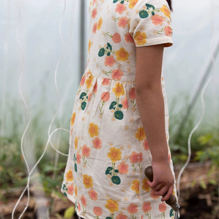 Jurk / Flora Button Through Short Sleeve Dress - Little Green Radicals