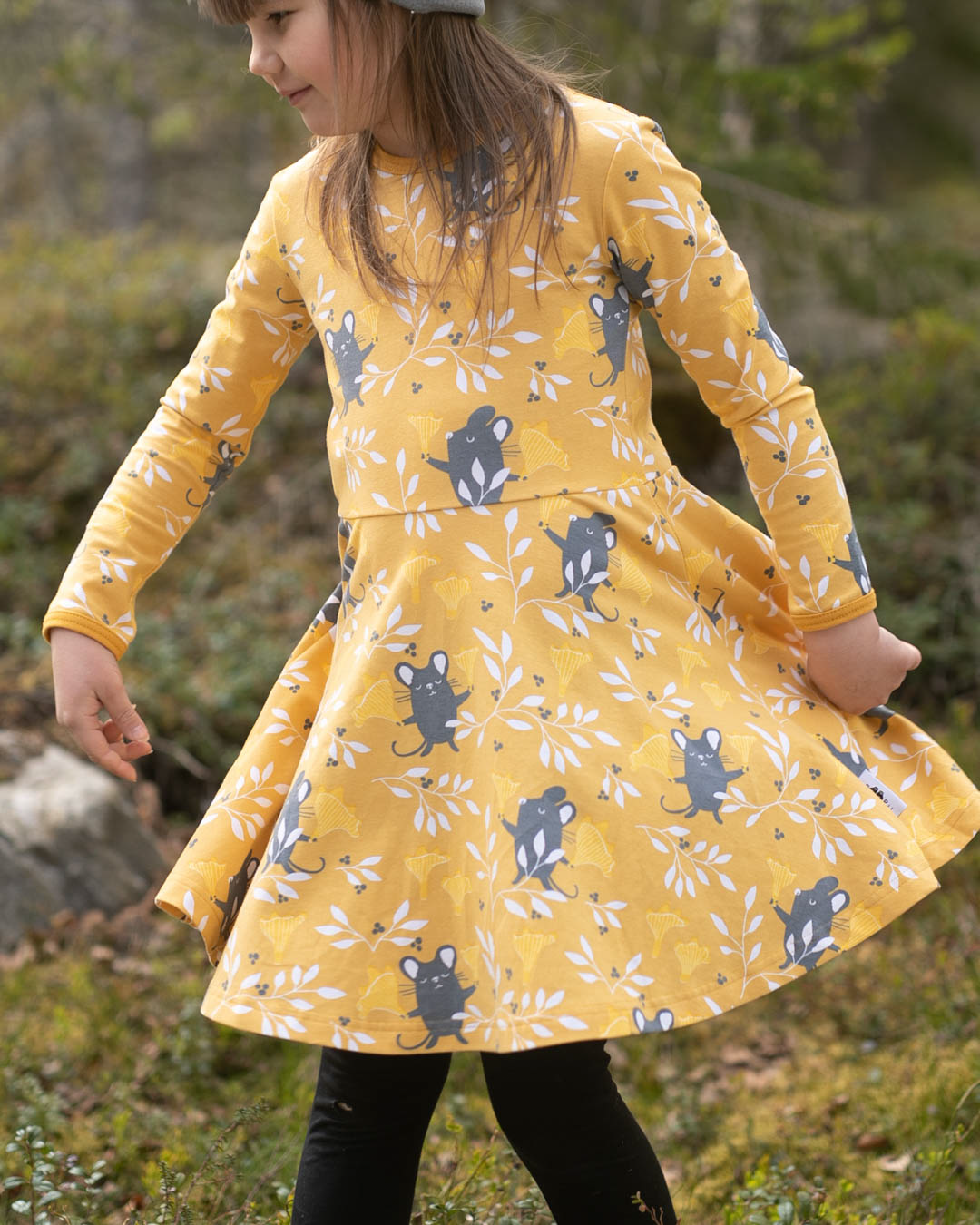 Jurk / SINNA Skater Dress Chanterelle Ochre – Paapii Design