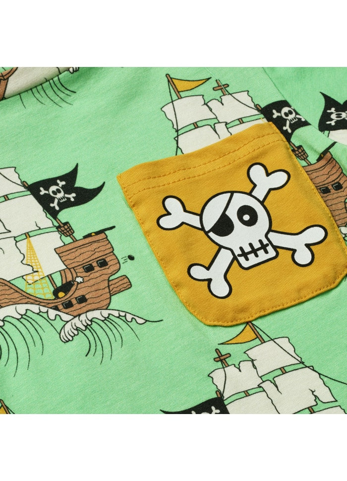 T-shirt with Pirate Ships - Småfolk