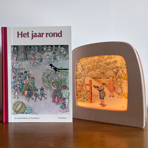 Toverplaten StoryLux Around The Year / Het jaar rond – Elsa Beskow