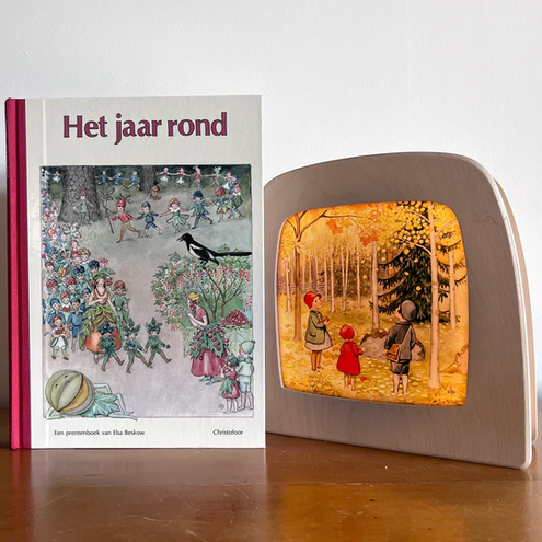 Toverplaten StoryLux Around The Year / Het jaar rond – Elsa Beskow