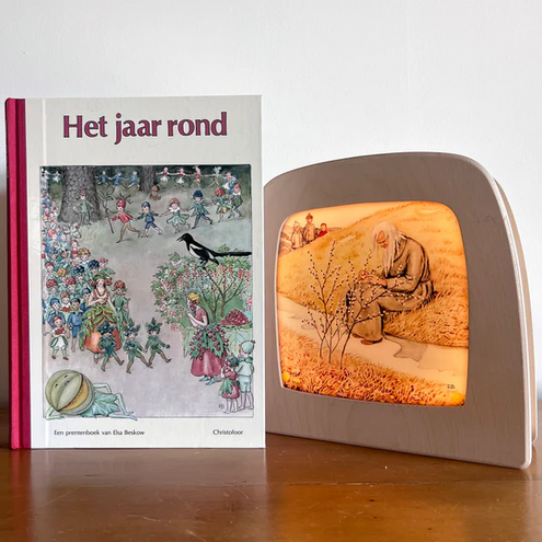 Toverplaten StoryLux Around The Year / Het jaar rond – Elsa Beskow