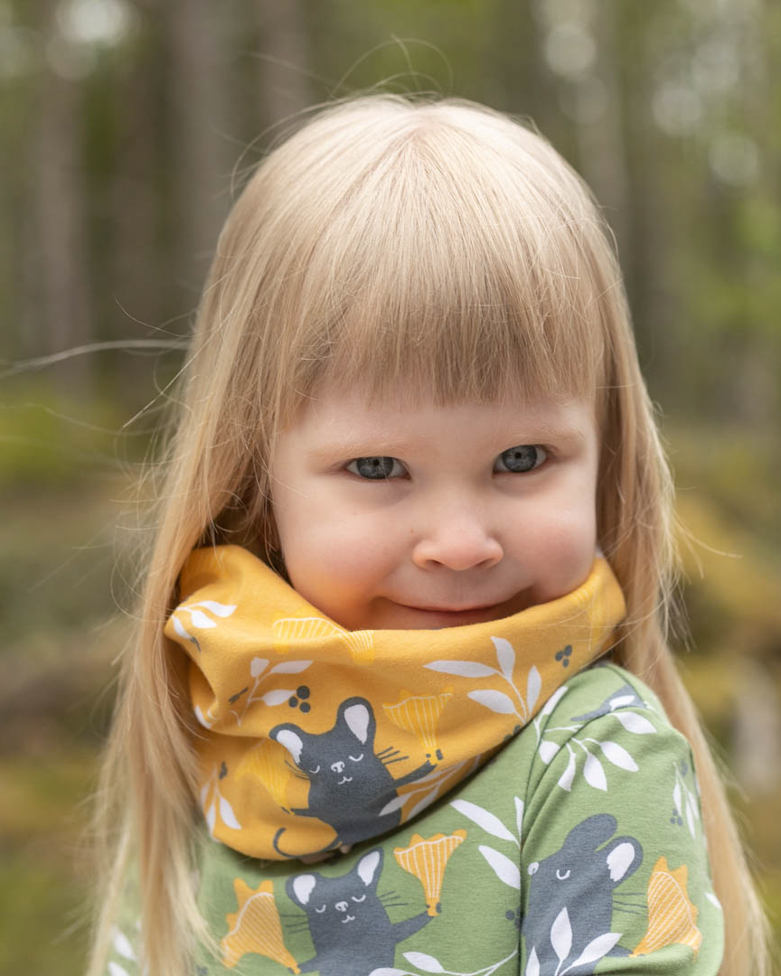 Sjaal / Tubescarf Chanterelle Ochre – Paapii Design