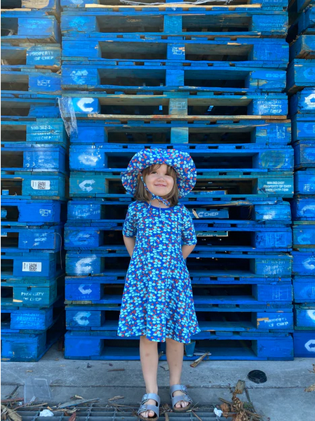 Jurk / Short Sleeve Skater Dress Wild Strawberries Blue - Duns Sweden