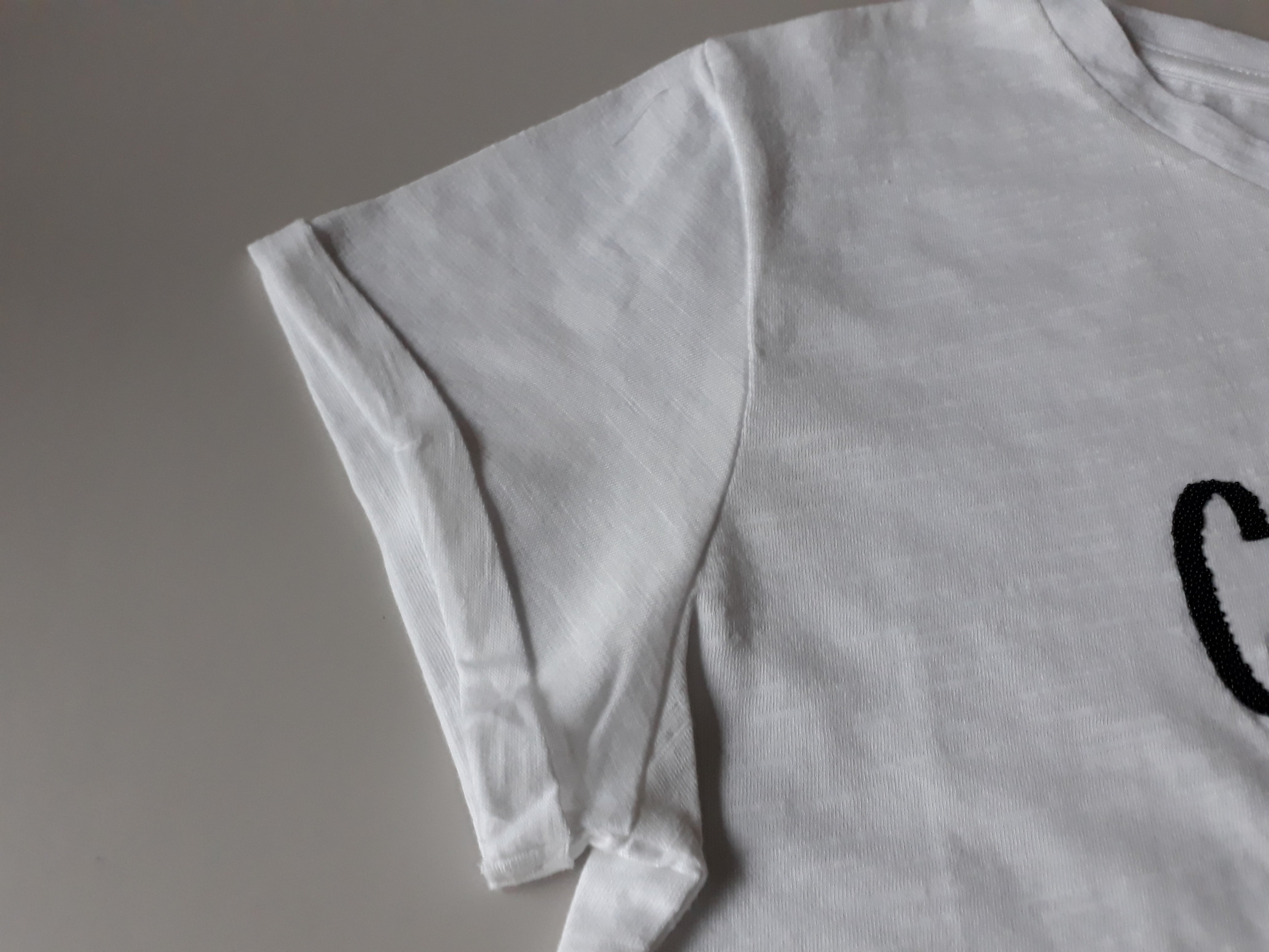 T-shirt Change the world Tiener - 2dehands nieuw