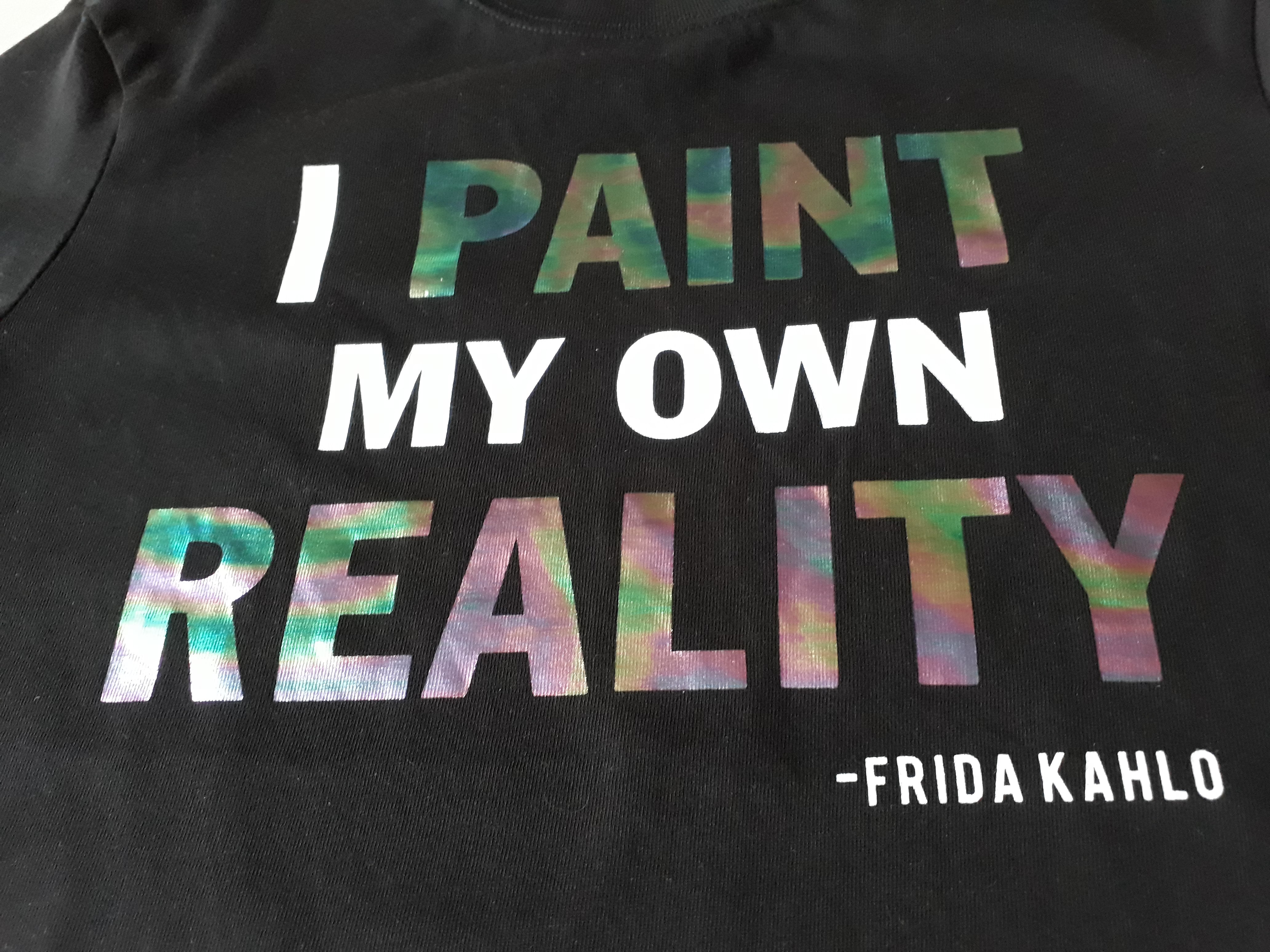 T-shirt "I paint my own reality" Tiener - 2dehands nieuw