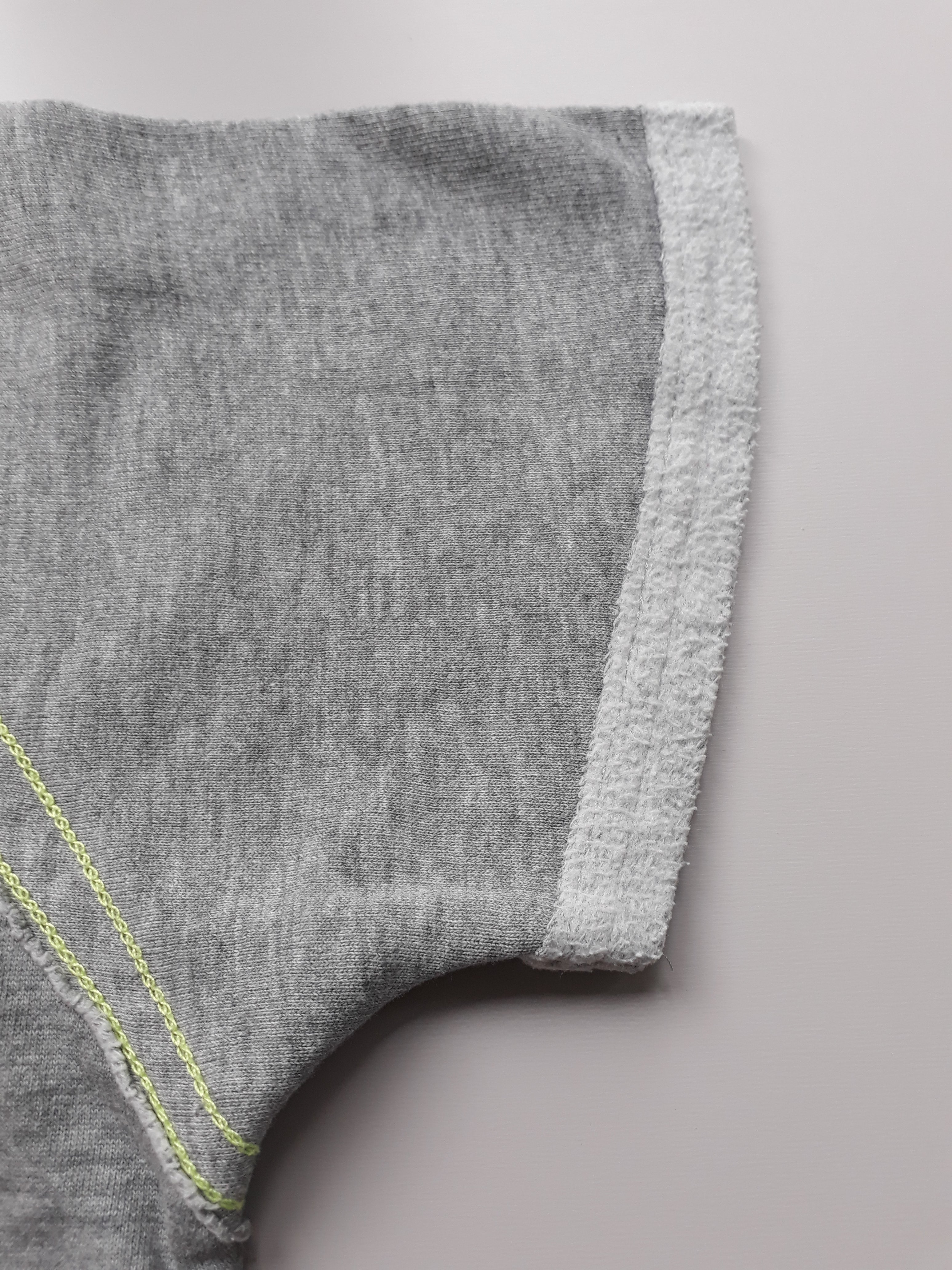 T-shirt Sweater Molo korte mouw 164 - 2dehands gebruikt