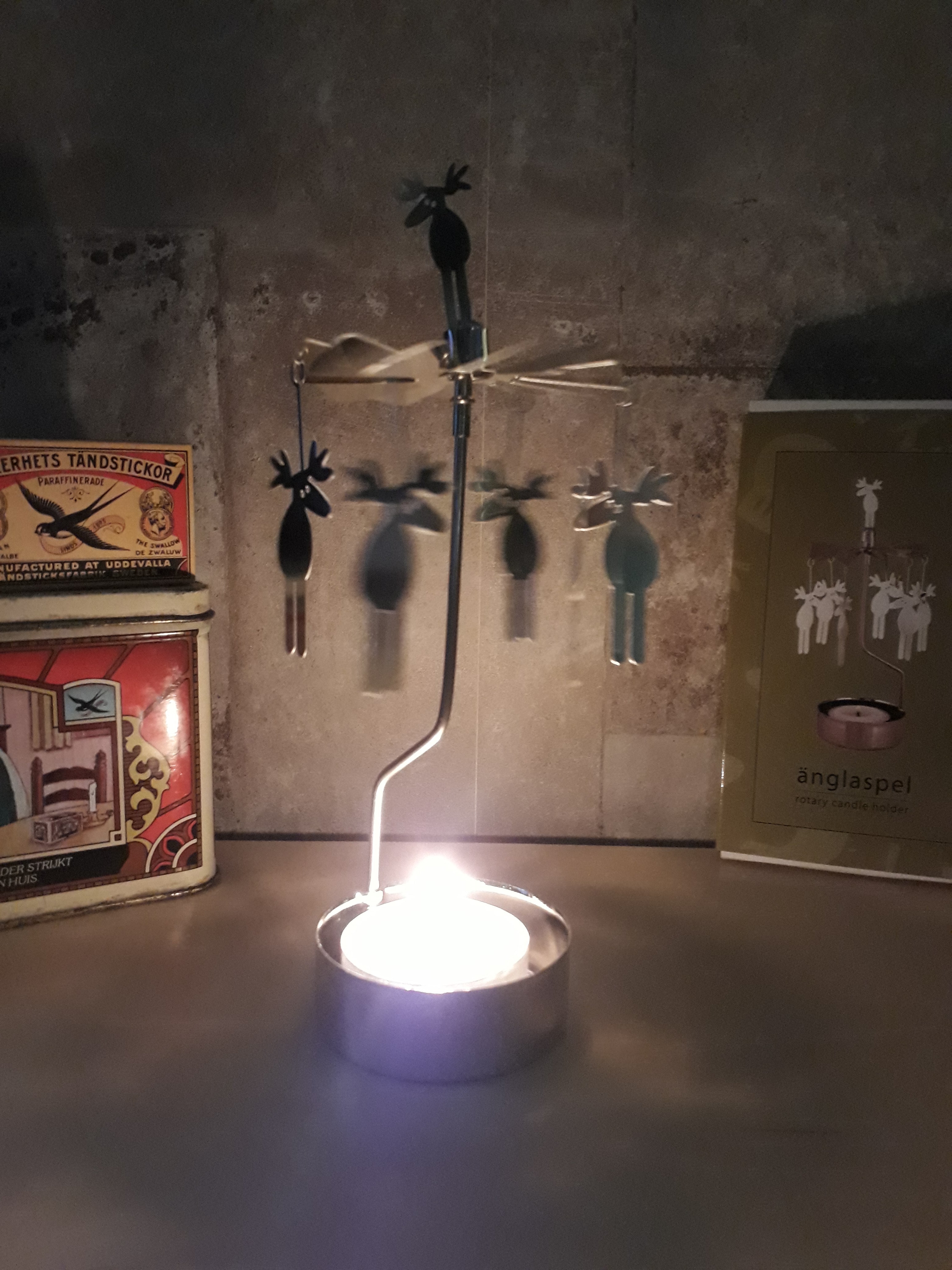 Rotary candle holder Moose - Pluto Produkter