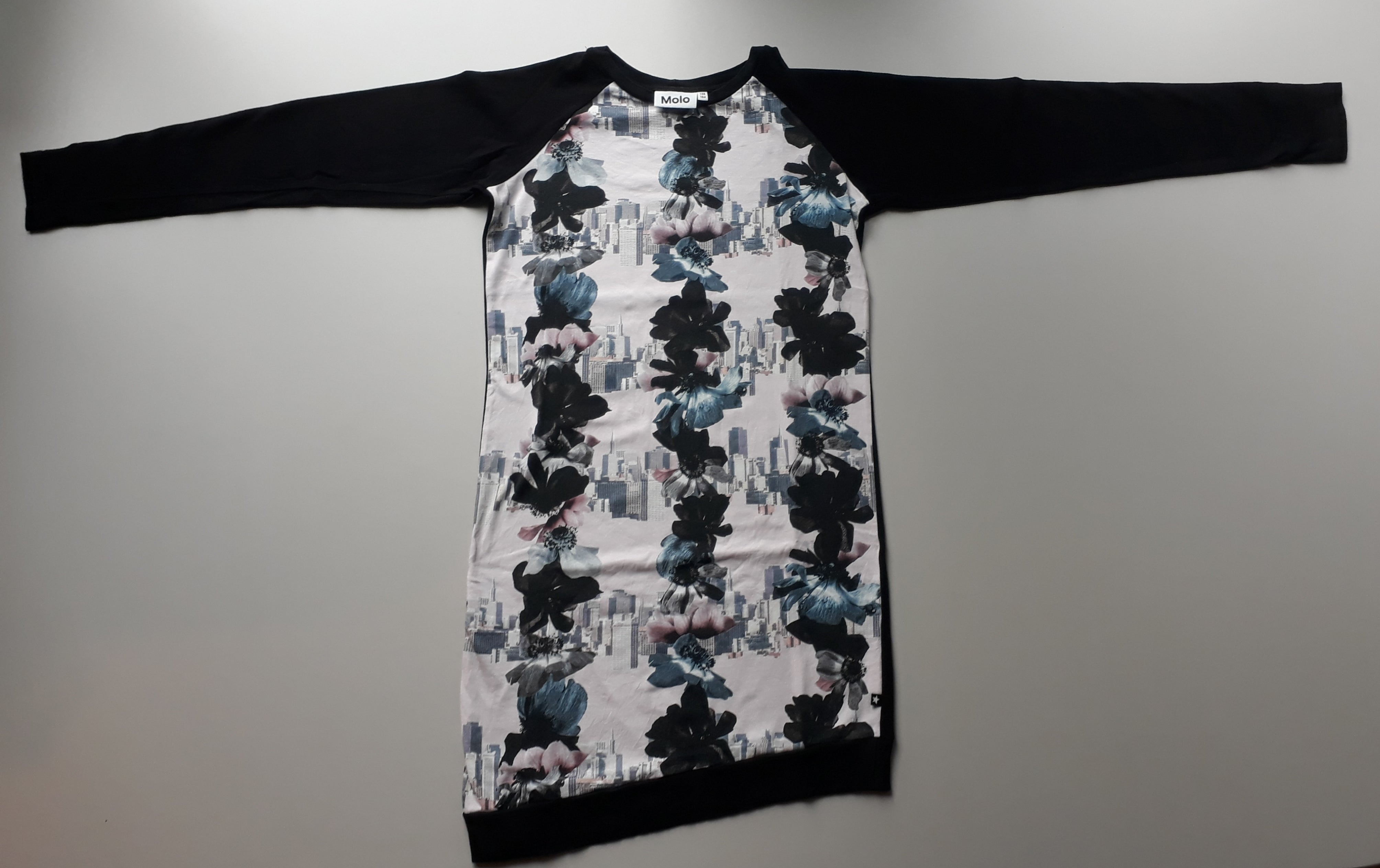 Jurk Molo bloem 158/164 - 2dehands gebruikt