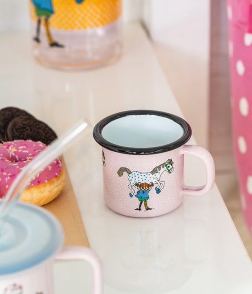 Pippi Langkous enamel mug "Pippi and the Horse" 1,5dl – Muurla
