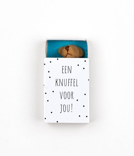 Beer bruin in wit doosje – Een knuffel voor jou – Sidedish