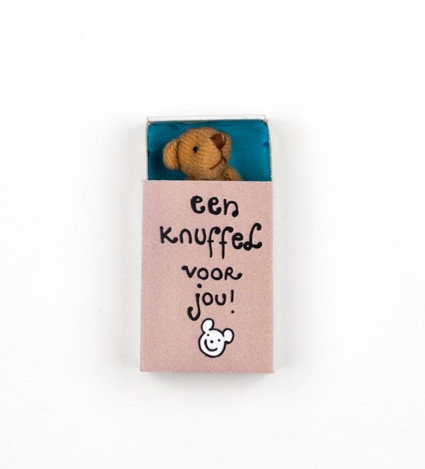 Beer bruin in bruin doosje – Een knuffel voor jou – Sidedish