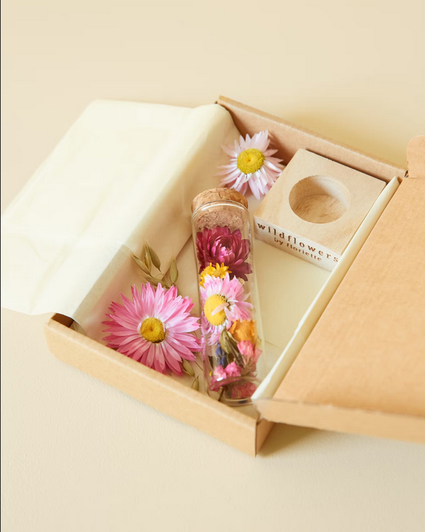 Dried Flowers - Message in a box - Small - Wildflowers by Floriette