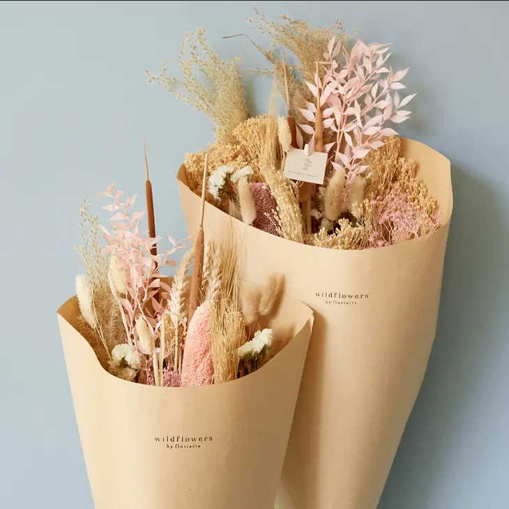 Dried Flowers - Field Bouquet Exclusive Medium - Blush – Wildflowers by Floriette