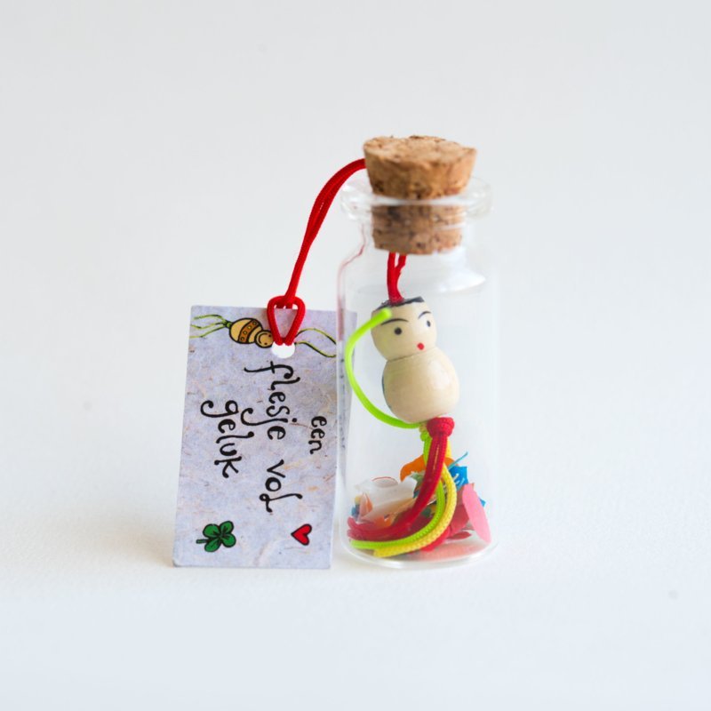 Geluksflesje Een flesje vol geluk – Sidedish