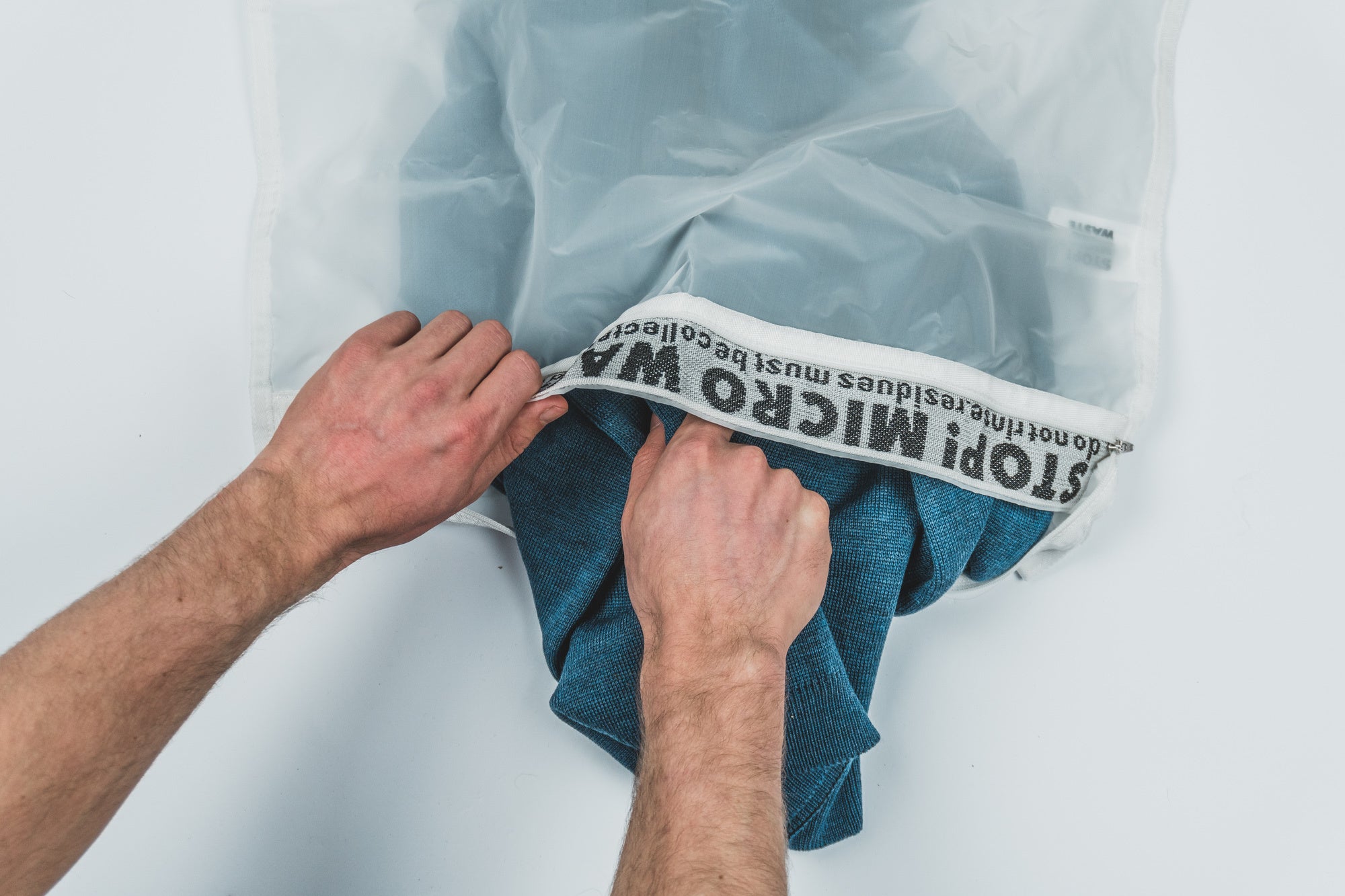 Washing Bag “Stop Micro Waste” – Guppyfriend