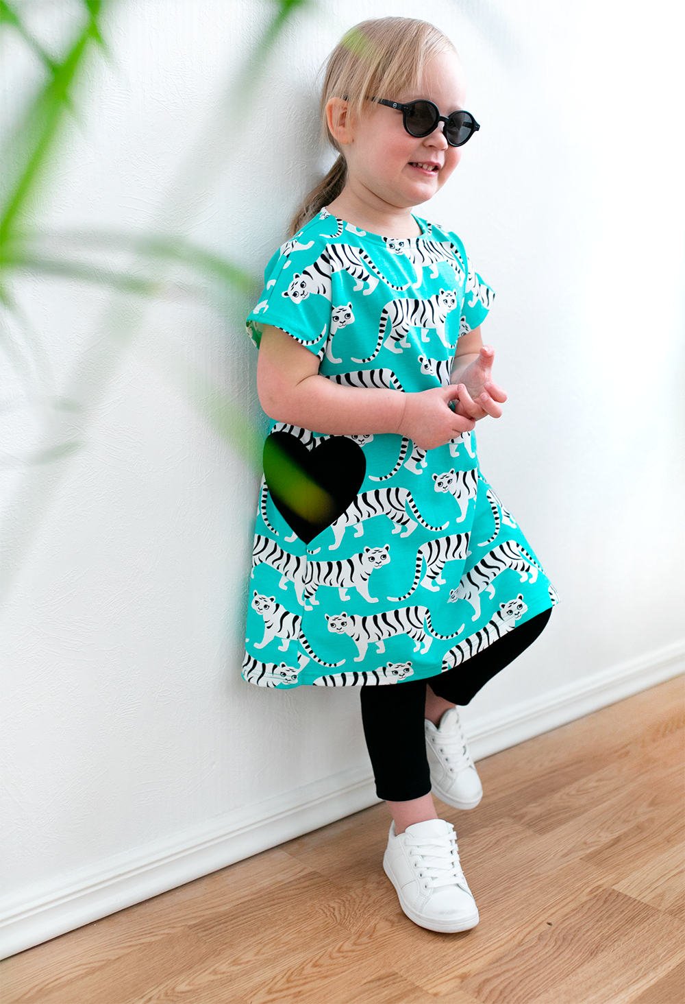 Jurk HERTTA dress Tigerparade Turquoise 86-122 – Paapii Design