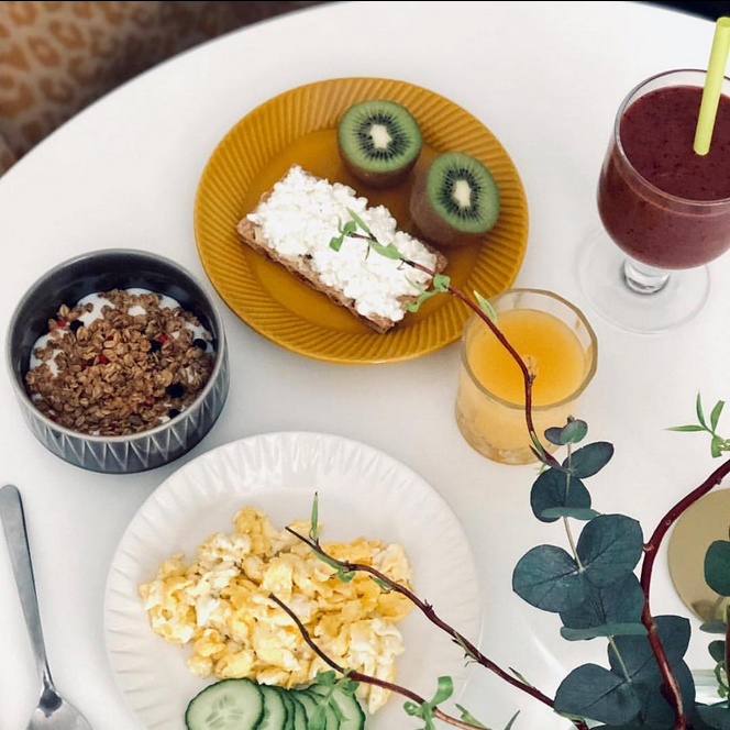 Bord Coffee & More Side Plate Yellow - Sagaform