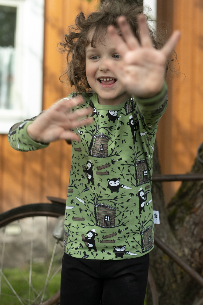 Longsleeve ULJAS Shirt Treehouse Fen Choco 86-140 – Paapii Design