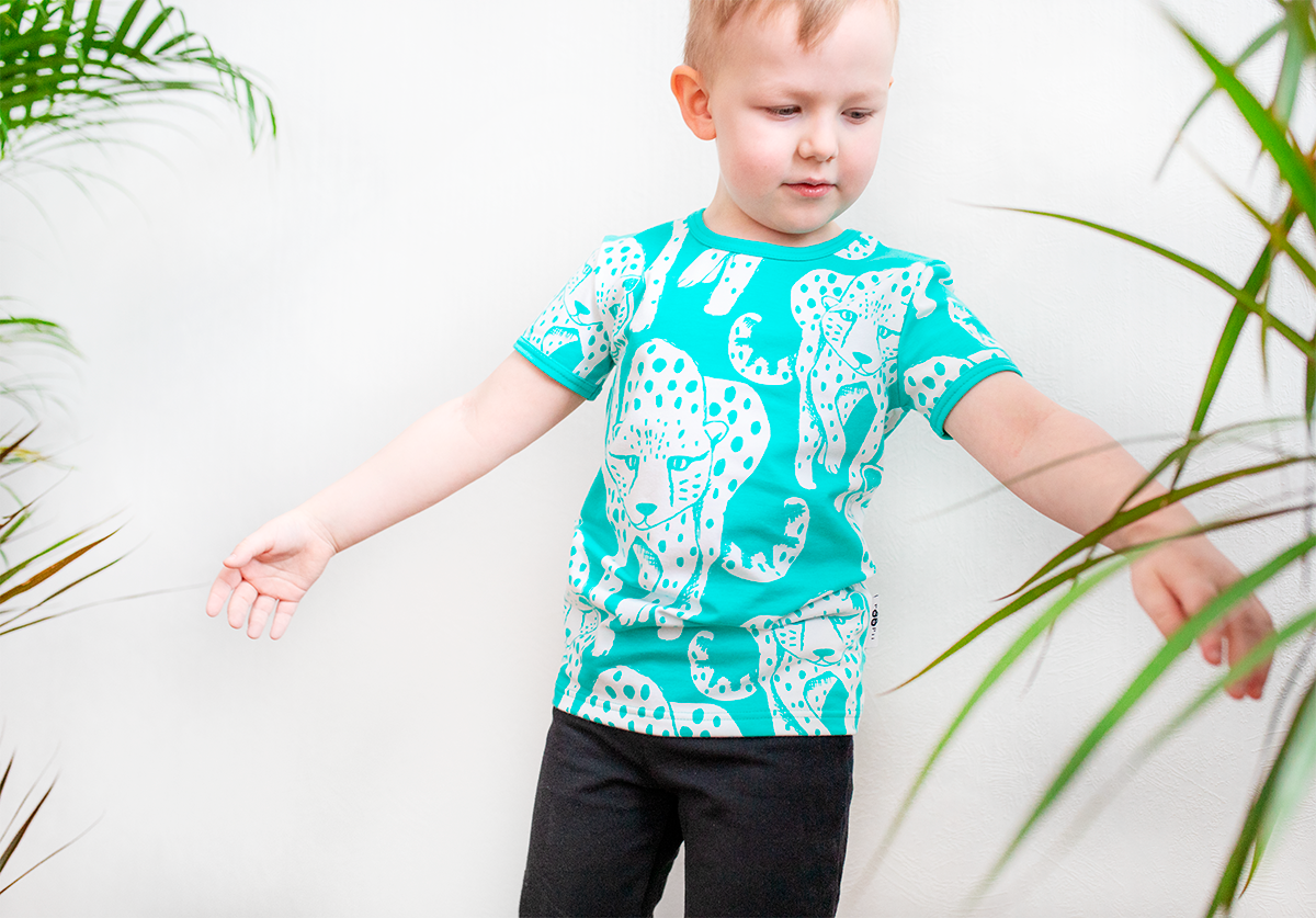 T-shirt VISA Cheetah Turquosie 86-122 – Paapii Design