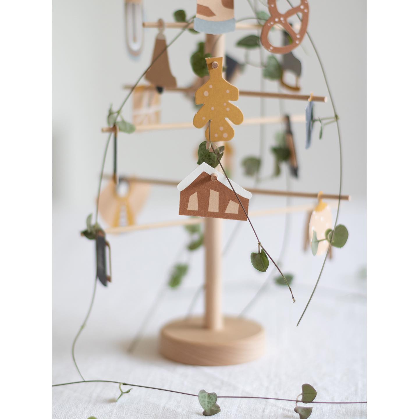 Advent Tree – Jurianne Matter