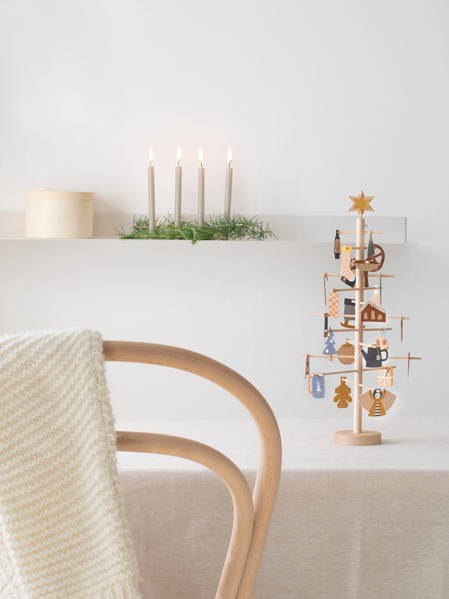 Advent Tree – Jurianne Matter