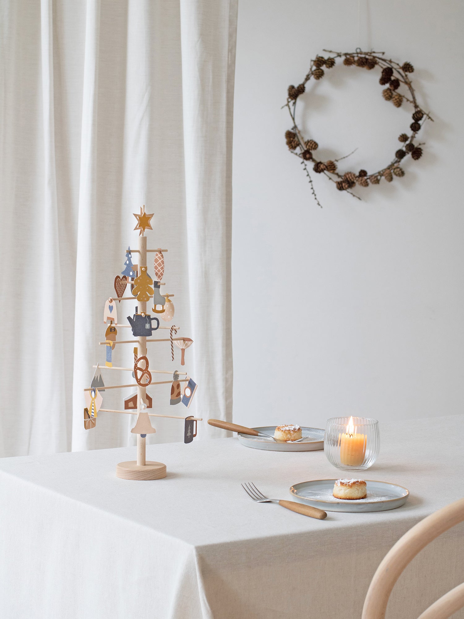 Advent Tree – Jurianne Matter