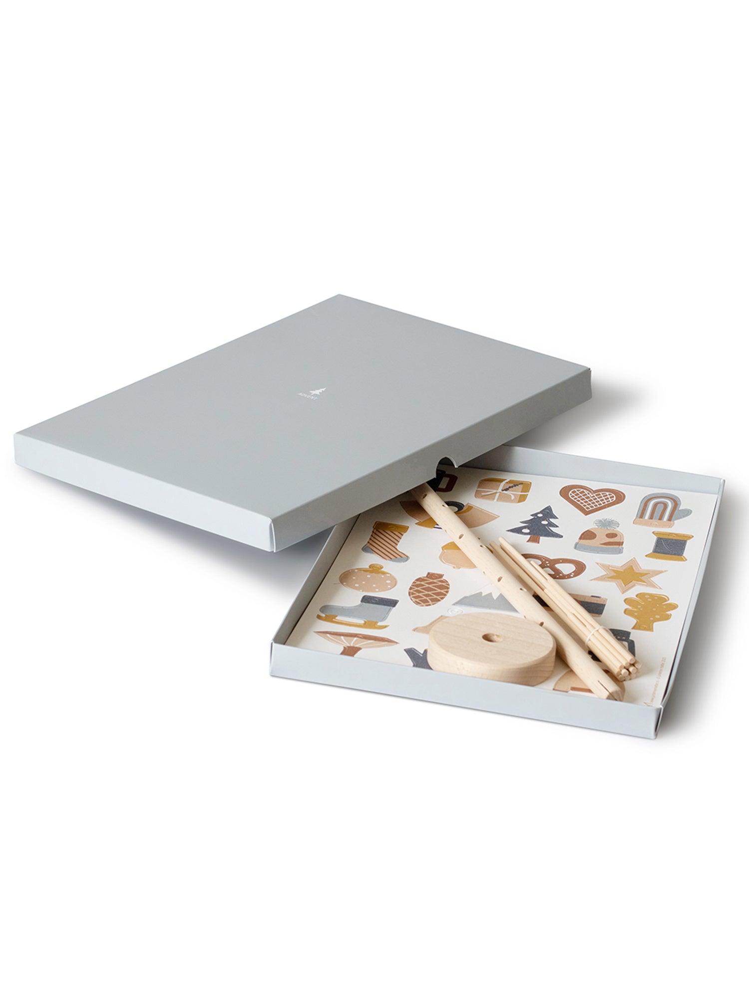 Advent Tree – Jurianne Matter