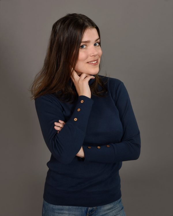 Alima Trui met kol Blue – B-Light Organic Clothing