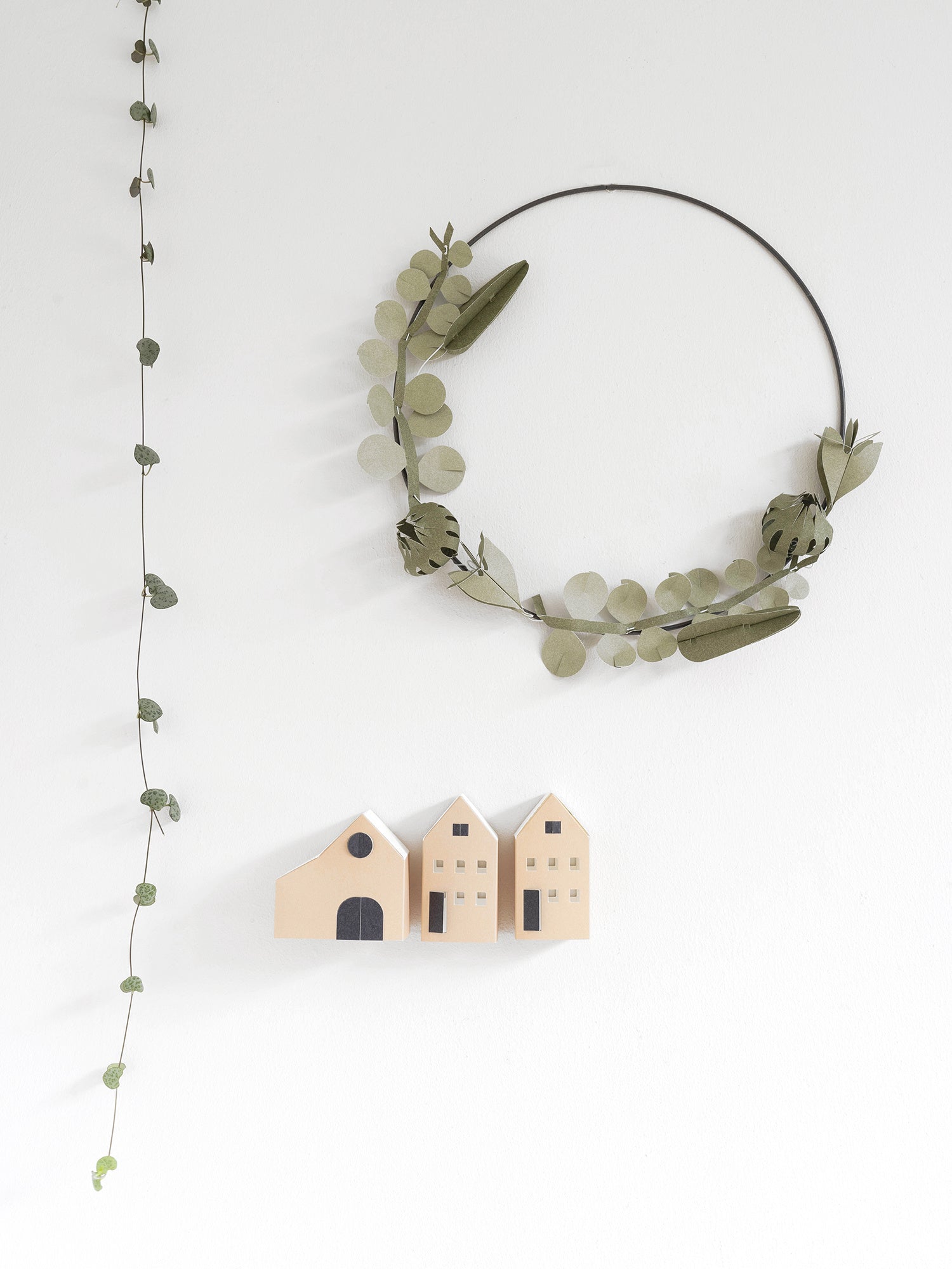 FIELD flowers – small greens – Jurianne Matter