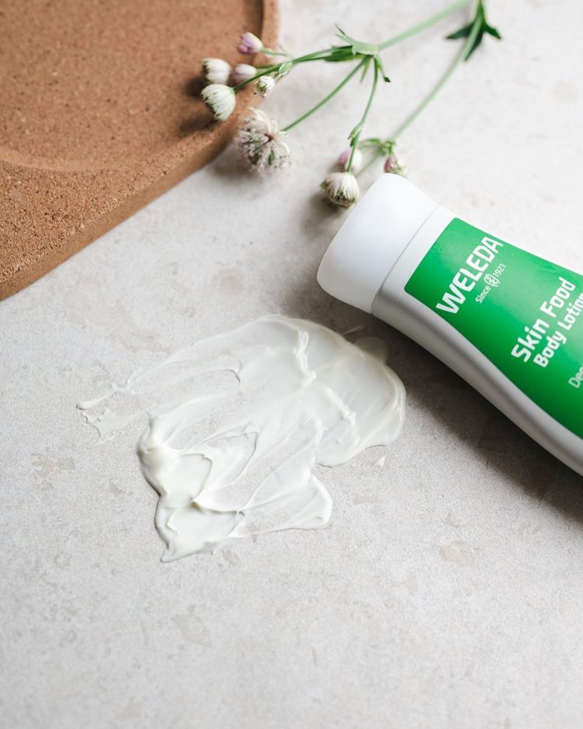 Skin Food Body Lotion – Weleda