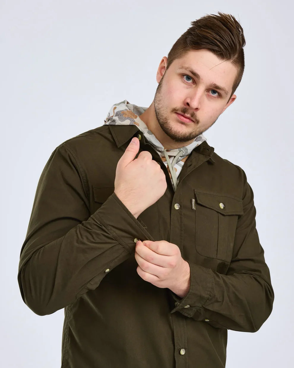 Safari L/S Shirt - Men - Moss Green - Pinewood