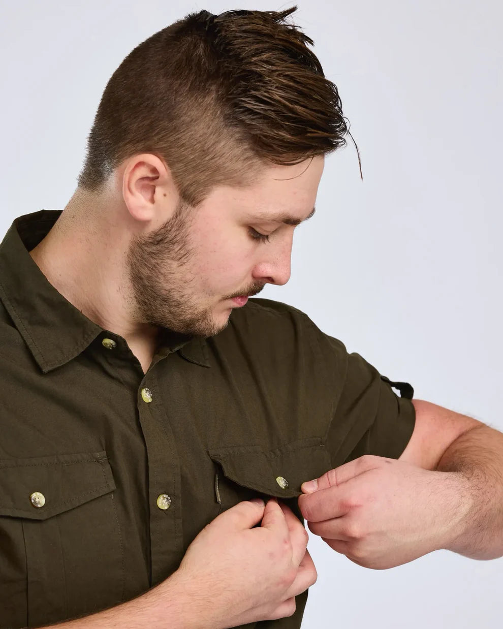 Safari S/S Shirt - Men - Moss Green - Pinewood