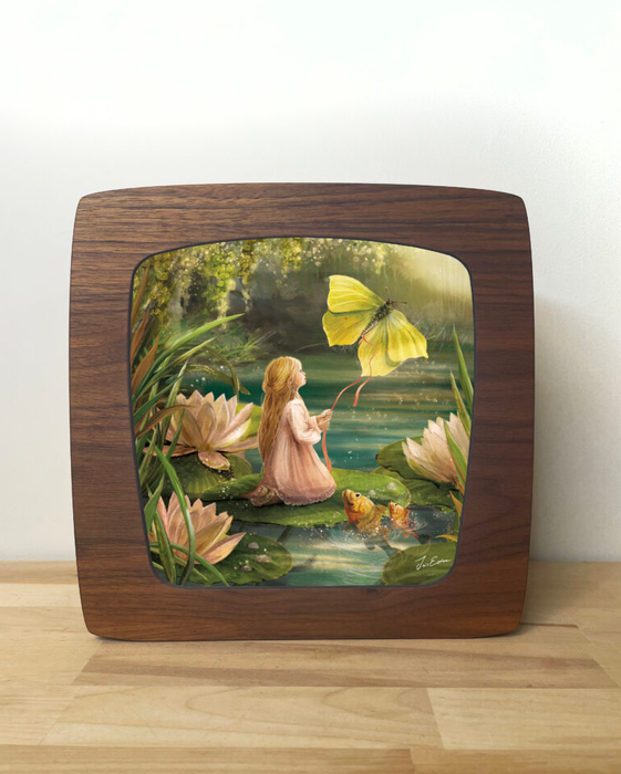 Toverplaat Thumbelina van Iris Esther met silhouetillustratie van Duimelijntje.
