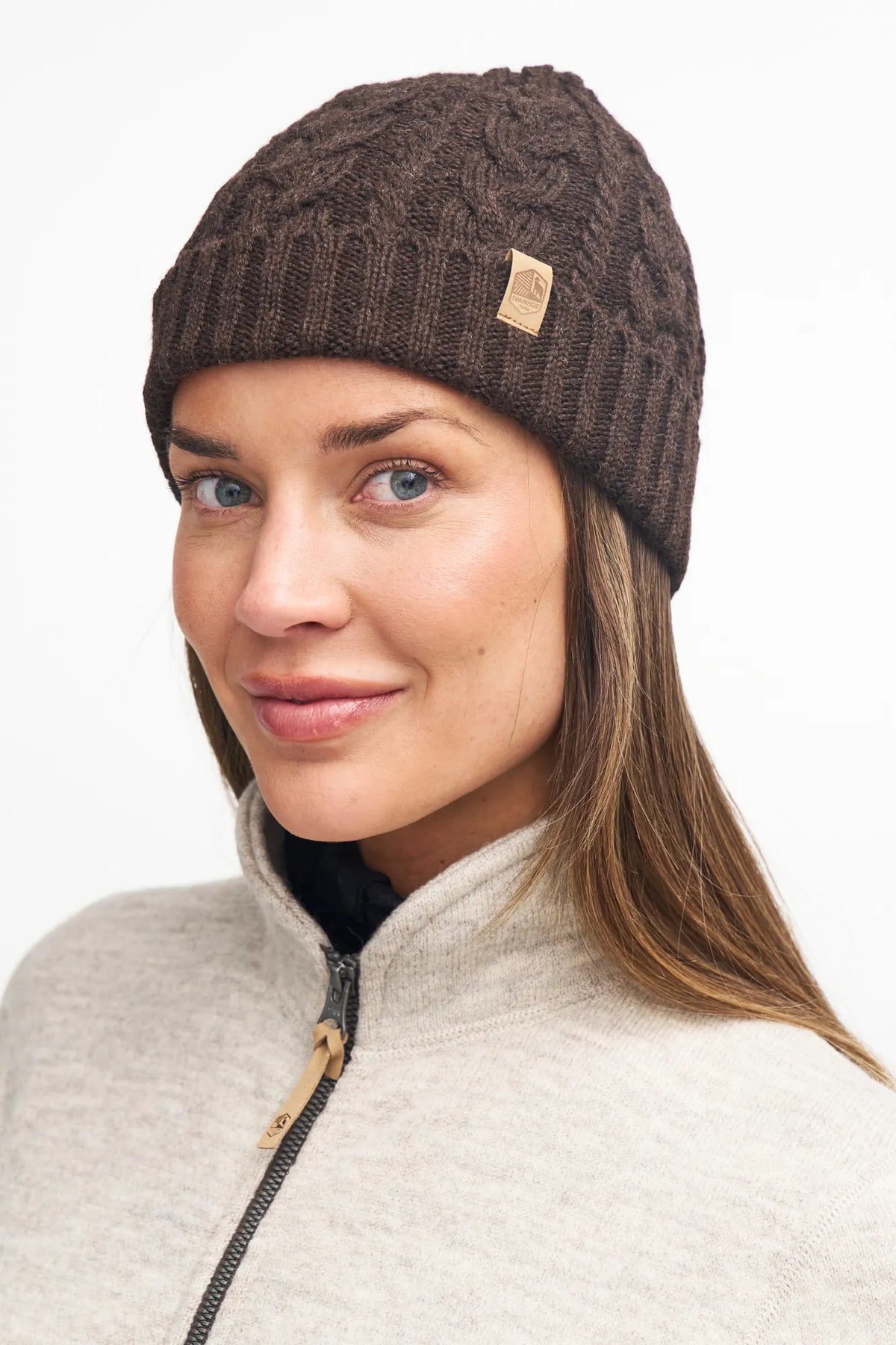 Muts NLS Cable Hat 100% undyed wool - Birch – Ivanhoe of Sweden